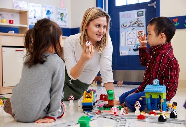 樂高教育呼叫中心